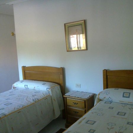 Hostal Sequeiros San Ciprián de Viñas Εξωτερικό φωτογραφία