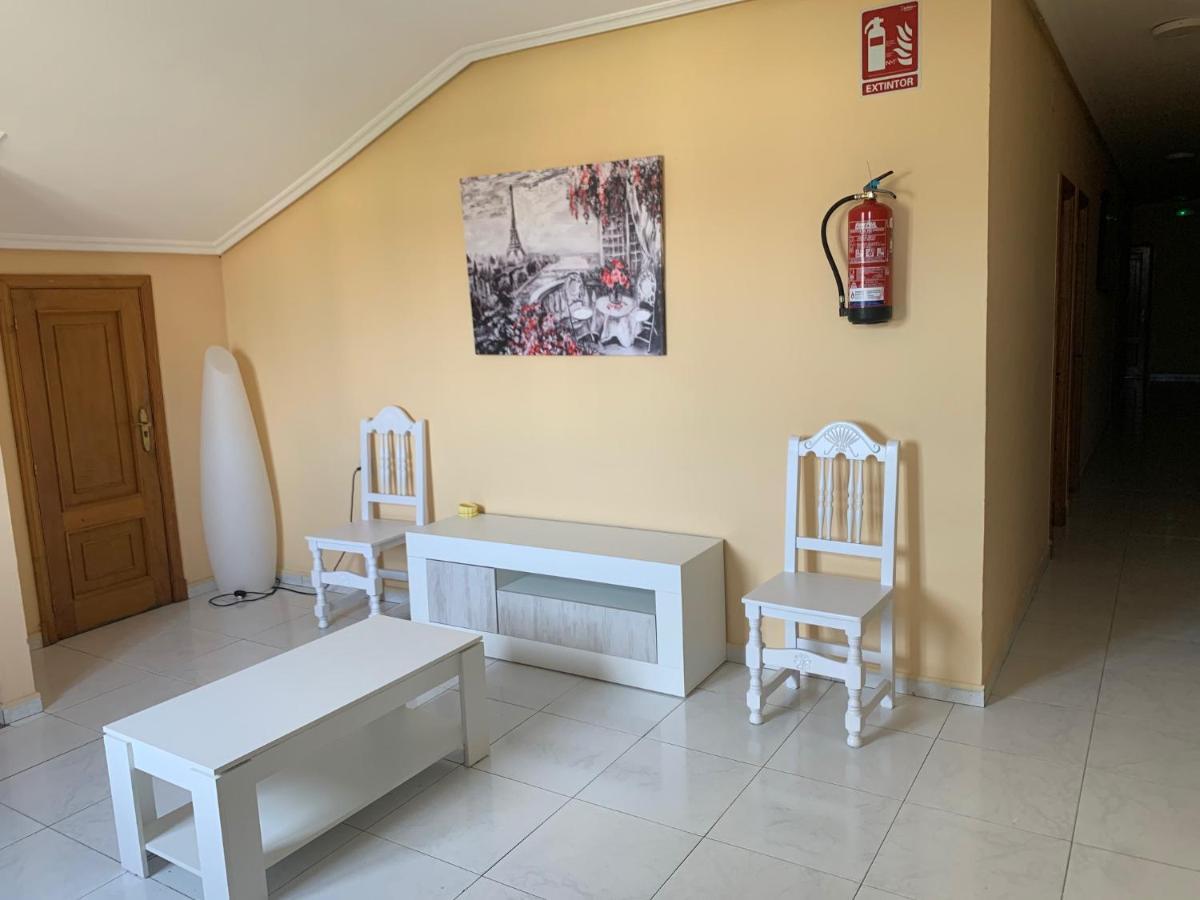 Hostal Sequeiros San Ciprián de Viñas Εξωτερικό φωτογραφία