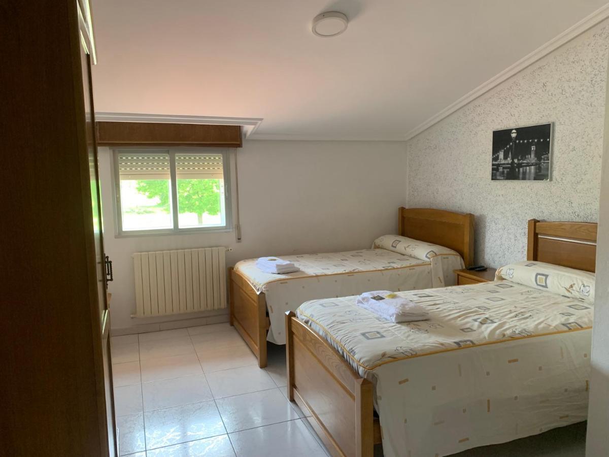 Hostal Sequeiros San Ciprián de Viñas Εξωτερικό φωτογραφία