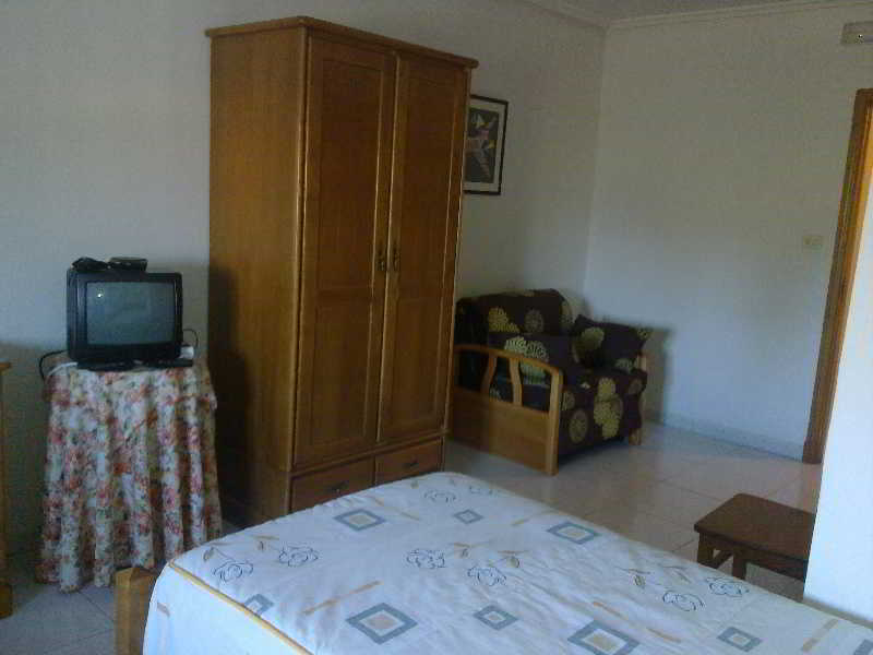 Hostal Sequeiros San Ciprián de Viñas Εξωτερικό φωτογραφία