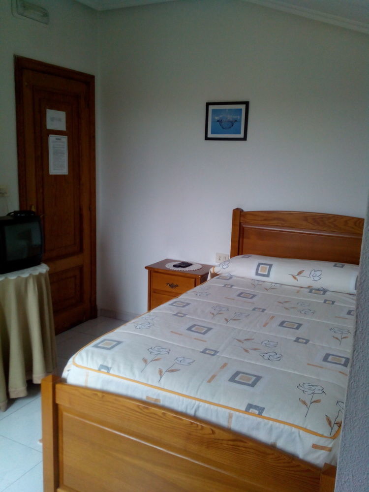 Hostal Sequeiros San Ciprián de Viñas Εξωτερικό φωτογραφία
