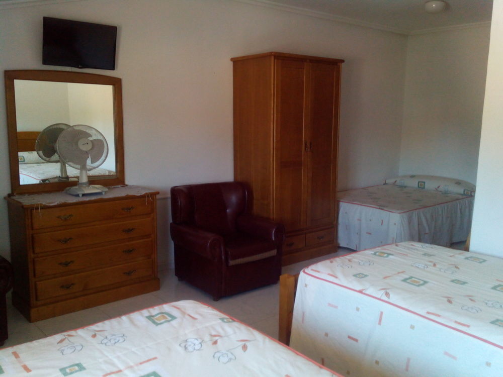 Hostal Sequeiros San Ciprián de Viñas Εξωτερικό φωτογραφία