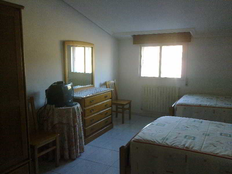 Hostal Sequeiros San Ciprián de Viñas Εξωτερικό φωτογραφία